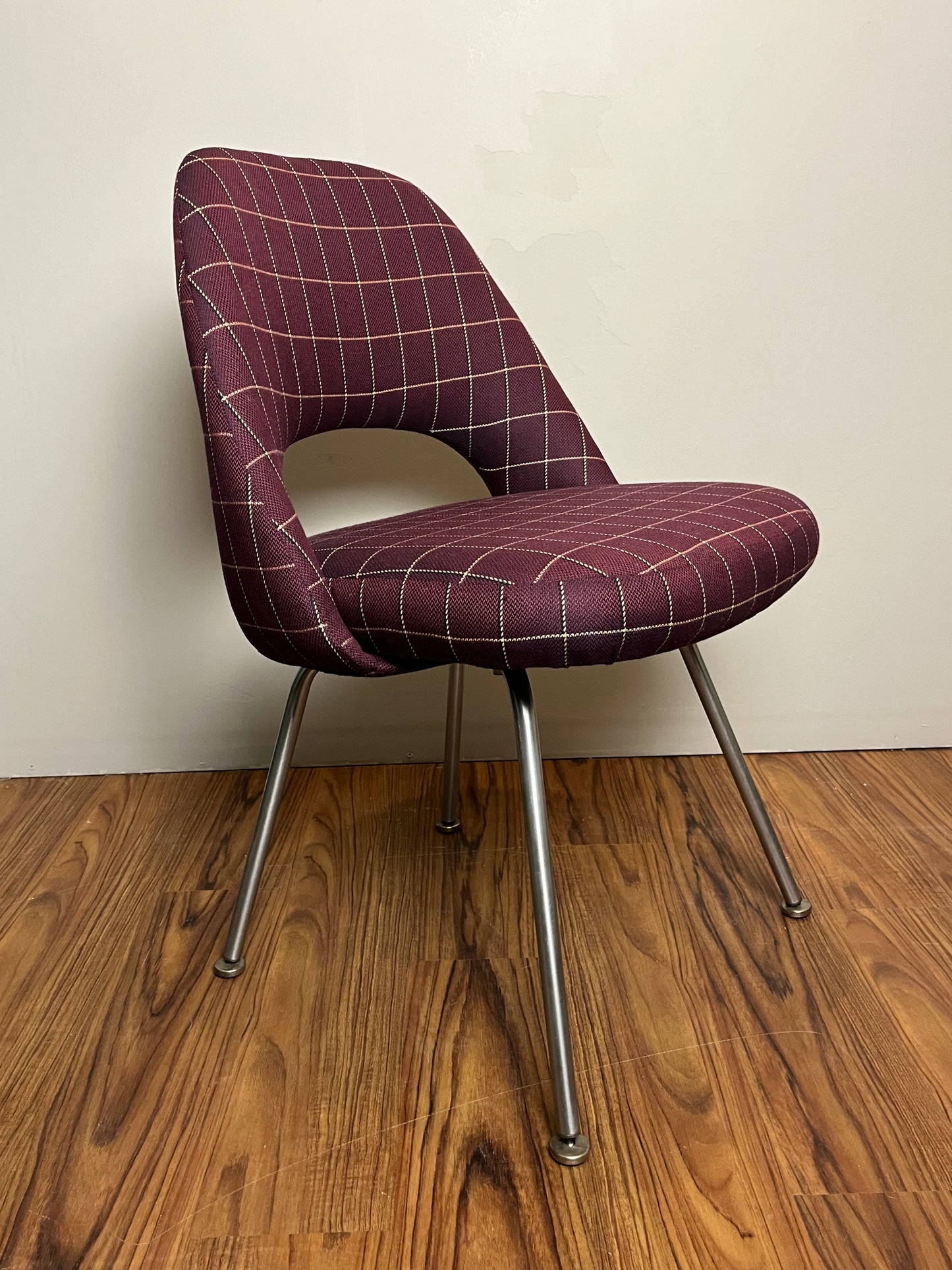 Eero Saarinen Executive Side Chair